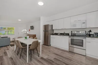 Sunset Garden Pompano